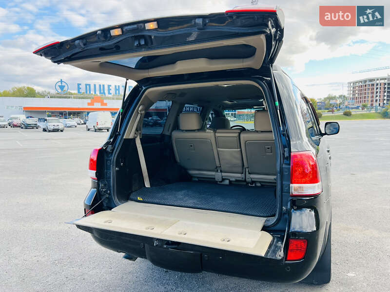 Позашляховик / Кросовер Toyota Land Cruiser 2008 в Ужгороді фото 12 Позашляховик / Кросовер Toyota Land Cruiser 2008 в Ужгороді