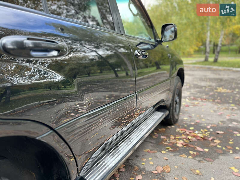 Внедорожник / Кроссовер Toyota Land Cruiser 2005 в Ровно фото 17 Внедорожник / Кроссовер Toyota Land Cruiser 2005 в Ровно