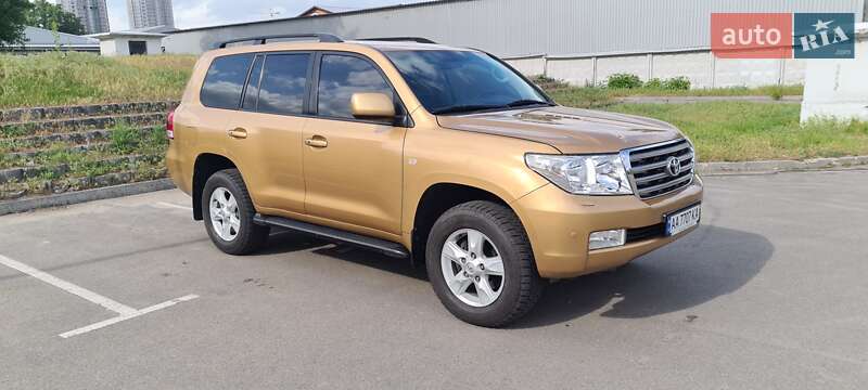 Внедорожник / Кроссовер Toyota Land Cruiser 2008 в Киеве фото 2 Внедорожник / Кроссовер Toyota Land Cruiser 2008 в Киеве