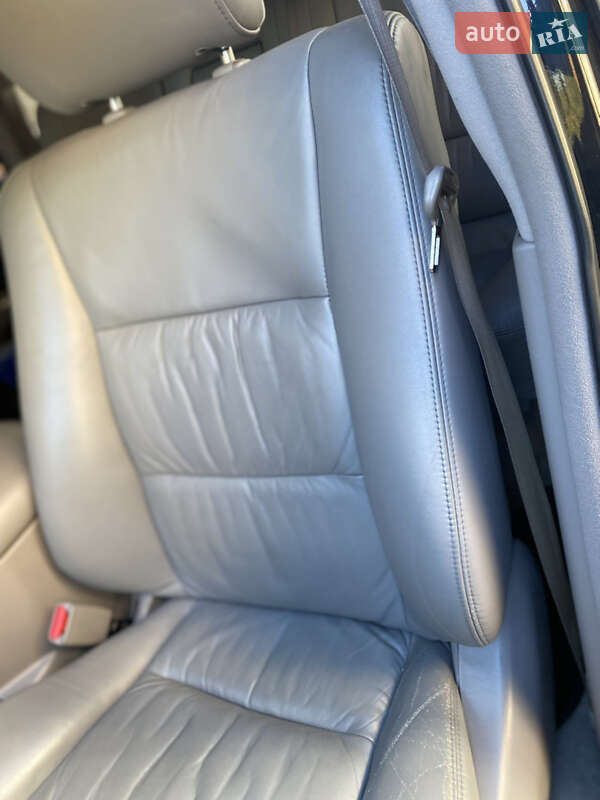 Внедорожник / Кроссовер Toyota Land Cruiser 2006 в Новых Петровцах фото 23 Внедорожник / Кроссовер Toyota Land Cruiser 2006 в Новых Петровцах