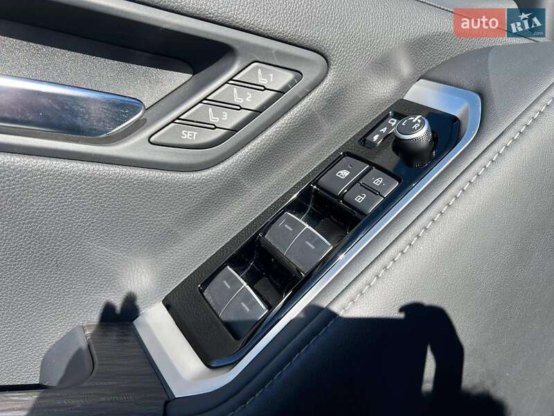 Внедорожник / Кроссовер Toyota Land Cruiser 2022 в Львове