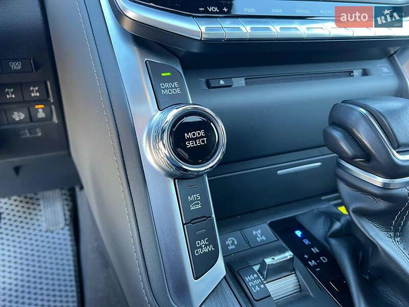 Внедорожник / Кроссовер Toyota Land Cruiser 2022 в Львове