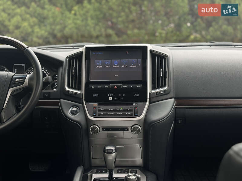 Внедорожник / Кроссовер Toyota Land Cruiser 2016 в Киеве