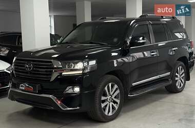 Позашляховик / Кросовер Toyota Land Cruiser 2017 в Полтаві
