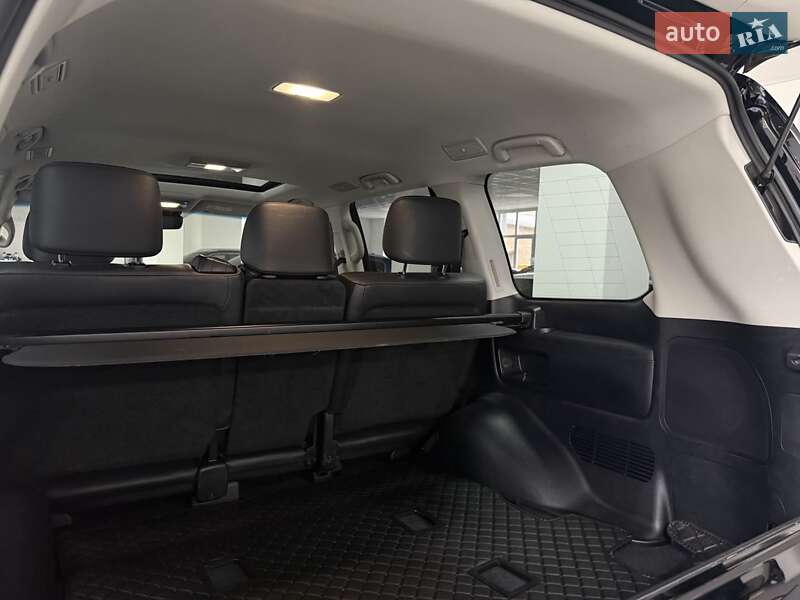 Внедорожник / Кроссовер Toyota Land Cruiser 2017 в Полтаве фото 24 Внедорожник / Кроссовер Toyota Land Cruiser 2017 в Полтаве