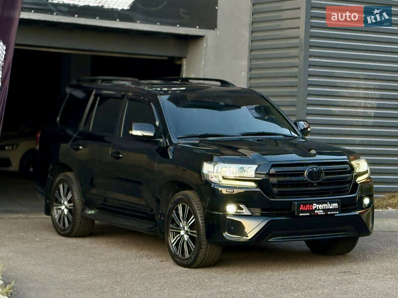 Внедорожник / Кроссовер Toyota Land Cruiser 2015 в Харькове фото 5 Внедорожник / Кроссовер Toyota Land Cruiser 2015 в Харькове
