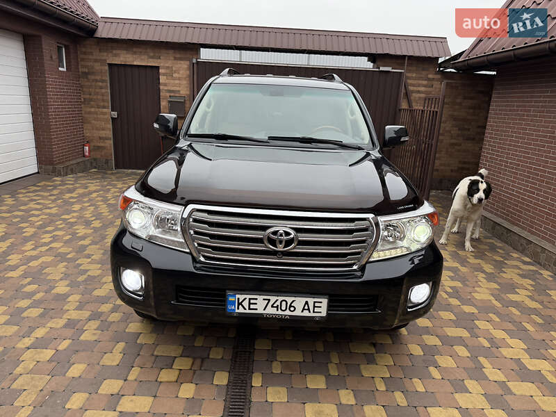 Внедорожник / Кроссовер Toyota Land Cruiser 2013 в Киеве