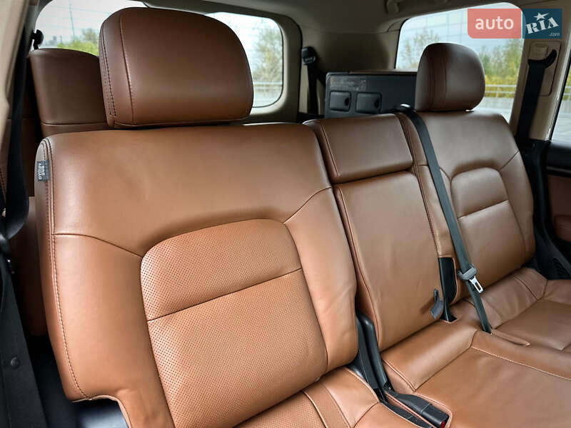 Внедорожник / Кроссовер Toyota Land Cruiser 2014 в Киеве