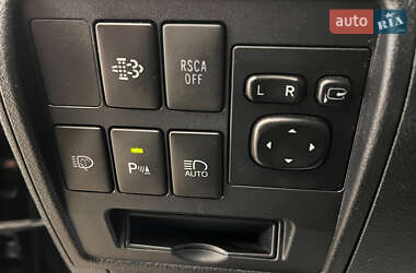 Внедорожник / Кроссовер Toyota Land Cruiser 2017 в 