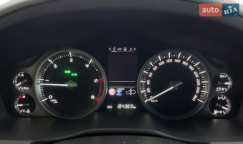 Внедорожник / Кроссовер Toyota Land Cruiser 2017 в Львове фото 13 Внедорожник / Кроссовер Toyota Land Cruiser 2017 в Львове