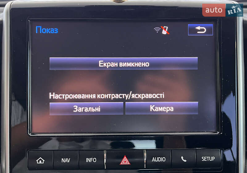 Внедорожник / Кроссовер Toyota Land Cruiser 2017 в Львове фото 39 Внедорожник / Кроссовер Toyota Land Cruiser 2017 в Львове