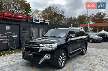 Позашляховик / Кросовер Toyota Land Cruiser 2016 в  фото 2 Позашляховик / Кросовер Toyota Land Cruiser 2016 в