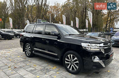 Позашляховик / Кросовер Toyota Land Cruiser 2016 в  фото 12 Позашляховик / Кросовер Toyota Land Cruiser 2016 в