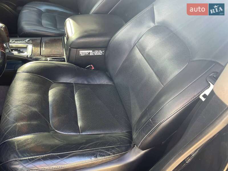 Внедорожник / Кроссовер Toyota Land Cruiser 2013 в Киеве фото 29 Внедорожник / Кроссовер Toyota Land Cruiser 2013 в Киеве