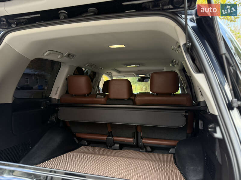 Внедорожник / Кроссовер Toyota Land Cruiser 2016 в Львове фото 56 Внедорожник / Кроссовер Toyota Land Cruiser 2016 в Львове