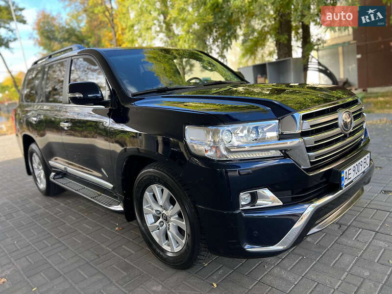 Позашляховик / Кросовер Toyota Land Cruiser 2016 в Дніпрі фото 7 Позашляховик / Кросовер Toyota Land Cruiser 2016 в Дніпрі