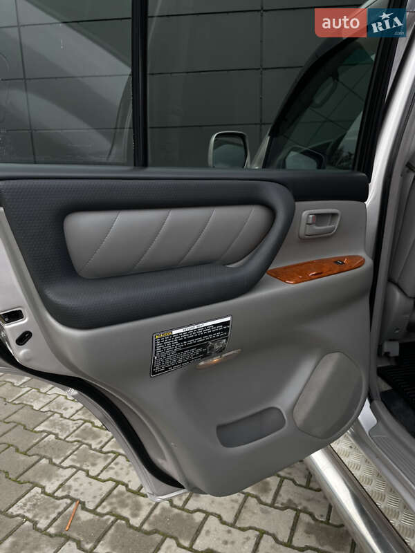 Внедорожник / Кроссовер Toyota Land Cruiser 2003 в Одессе фото 19 Внедорожник / Кроссовер Toyota Land Cruiser 2003 в Одессе