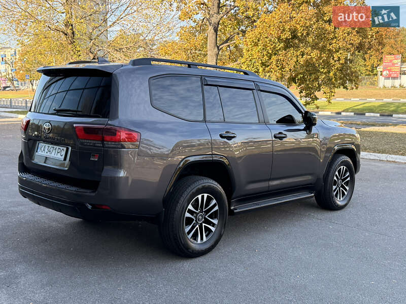 Внедорожник / Кроссовер Toyota Land Cruiser 2021 в Харькове