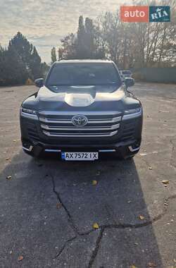 Внедорожник / Кроссовер Toyota Land Cruiser 2022 в Харькове