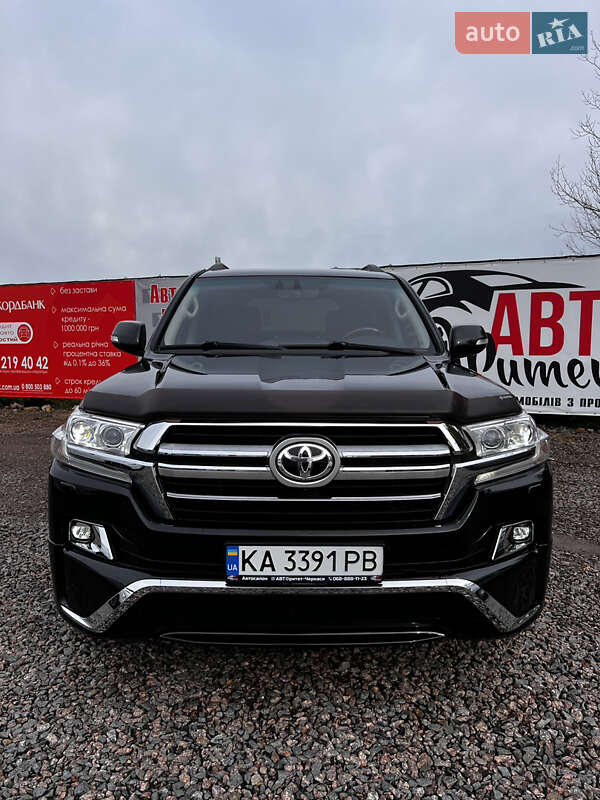 Позашляховик / Кросовер Toyota Land Cruiser 2015 в Черкасах фото 2 Позашляховик / Кросовер Toyota Land Cruiser 2015 в Черкасах