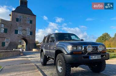 Позашляховик / Кросовер Toyota Land Cruiser 1990 в Покровську