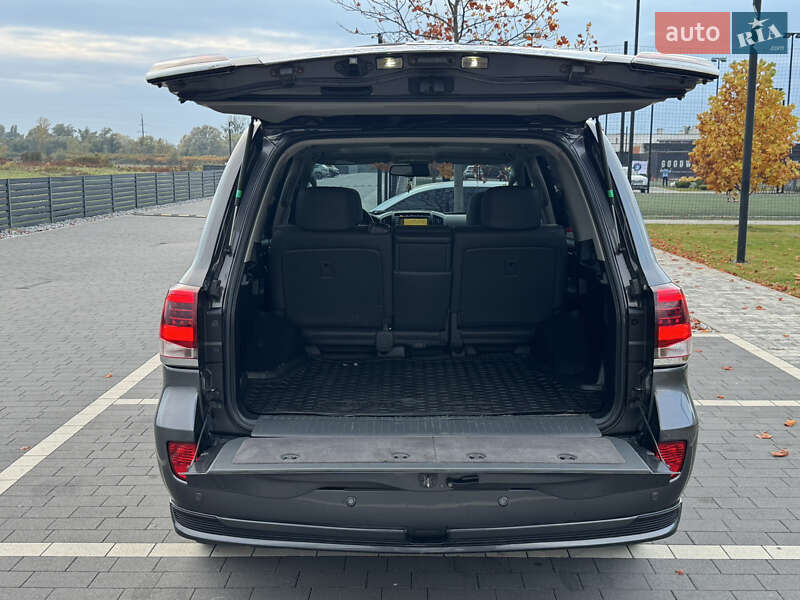 Внедорожник / Кроссовер Toyota Land Cruiser 2010 в Мукачево