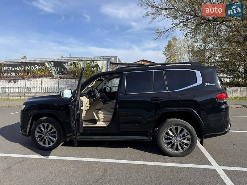Внедорожник / Кроссовер Toyota Land Cruiser 2021 в Киеве фото 18 Внедорожник / Кроссовер Toyota Land Cruiser 2021 в Киеве