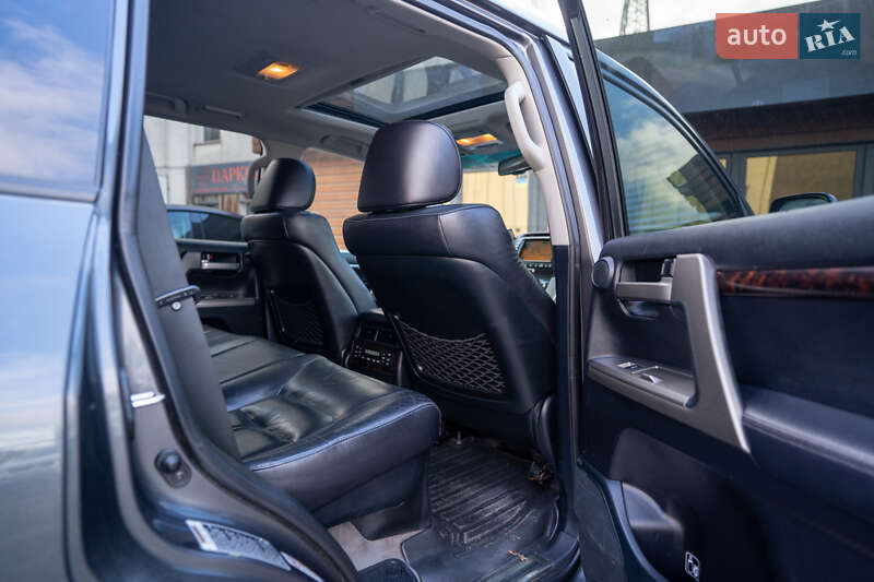 Внедорожник / Кроссовер Toyota Land Cruiser 2011 в Киеве