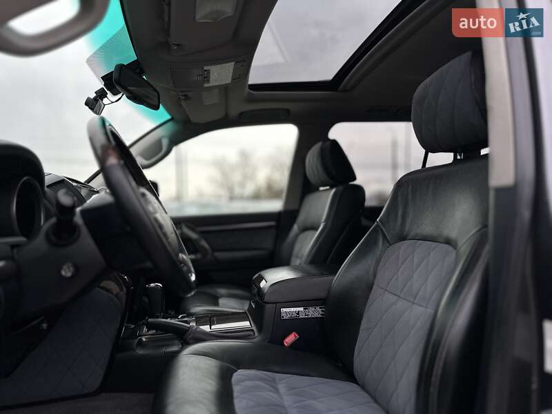 Внедорожник / Кроссовер Toyota Land Cruiser 2011 в Черновцах фото 43 Внедорожник / Кроссовер Toyota Land Cruiser 2011 в Черновцах