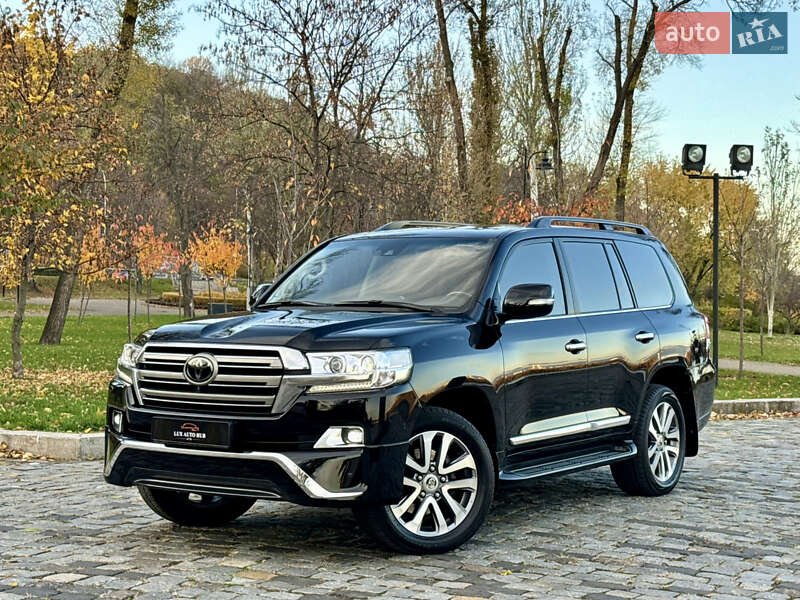Внедорожник / Кроссовер Toyota Land Cruiser 2018 в Киеве