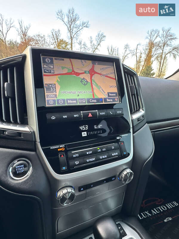 Внедорожник / Кроссовер Toyota Land Cruiser 2018 в Киеве