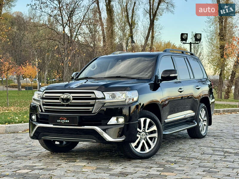 Внедорожник / Кроссовер Toyota Land Cruiser 2018 в Киеве