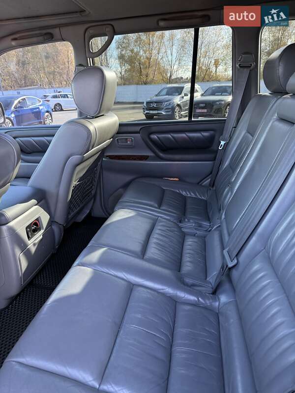Позашляховик / Кросовер Toyota Land Cruiser 1999 в Києві фото 9 Позашляховик / Кросовер Toyota Land Cruiser 1999 в Києві