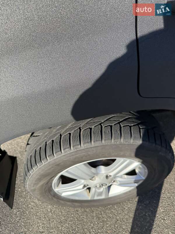 Позашляховик / Кросовер Toyota Land Cruiser 1999 в Києві фото 16 Позашляховик / Кросовер Toyota Land Cruiser 1999 в Києві