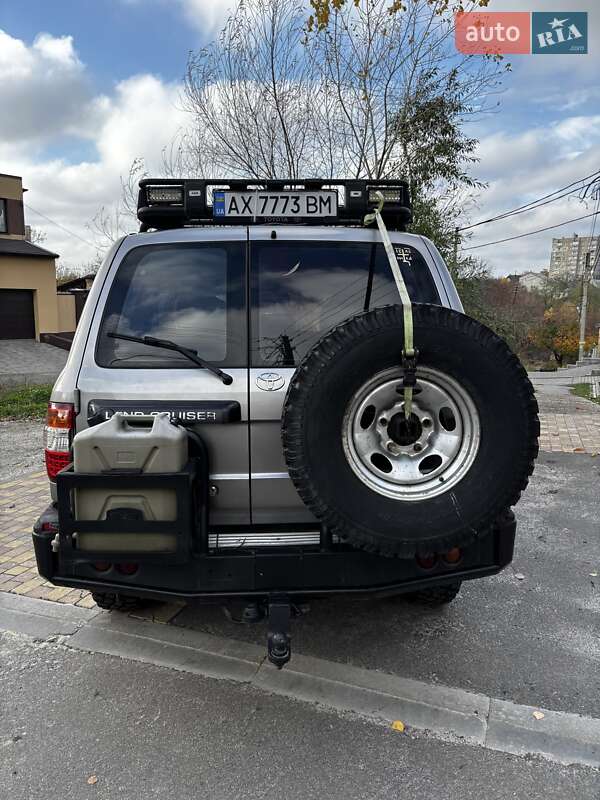 Позашляховик / Кросовер Toyota Land Cruiser 2007 в Харкові фото 4 Позашляховик / Кросовер Toyota Land Cruiser 2007 в Харкові