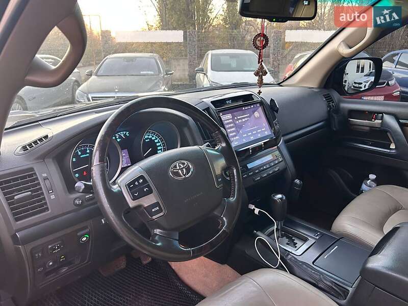 Позашляховик / Кросовер Toyota Land Cruiser 2007 в Одесі