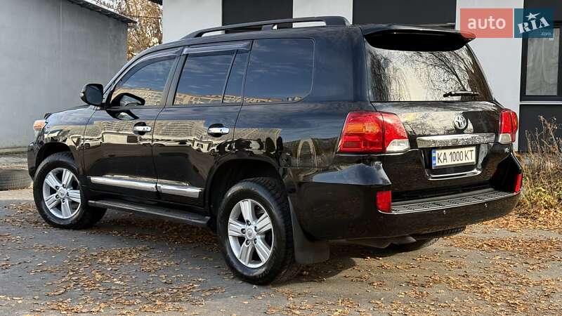Внедорожник / Кроссовер Toyota Land Cruiser 2012 в Киеве фото 2 Внедорожник / Кроссовер Toyota Land Cruiser 2012 в Киеве