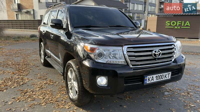 Внедорожник / Кроссовер Toyota Land Cruiser 2012 в Киеве фото 7 Внедорожник / Кроссовер Toyota Land Cruiser 2012 в Киеве