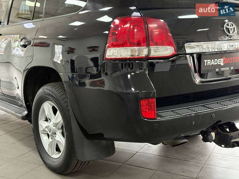 Внедорожник / Кроссовер Toyota Land Cruiser 2008 в Киеве фото 12 Внедорожник / Кроссовер Toyota Land Cruiser 2008 в Киеве