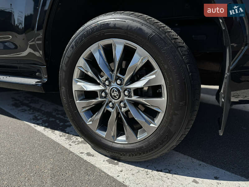 Позашляховик / Кросовер Toyota Land Cruiser 2021 в Києві фото 32 Позашляховик / Кросовер Toyota Land Cruiser 2021 в Києві