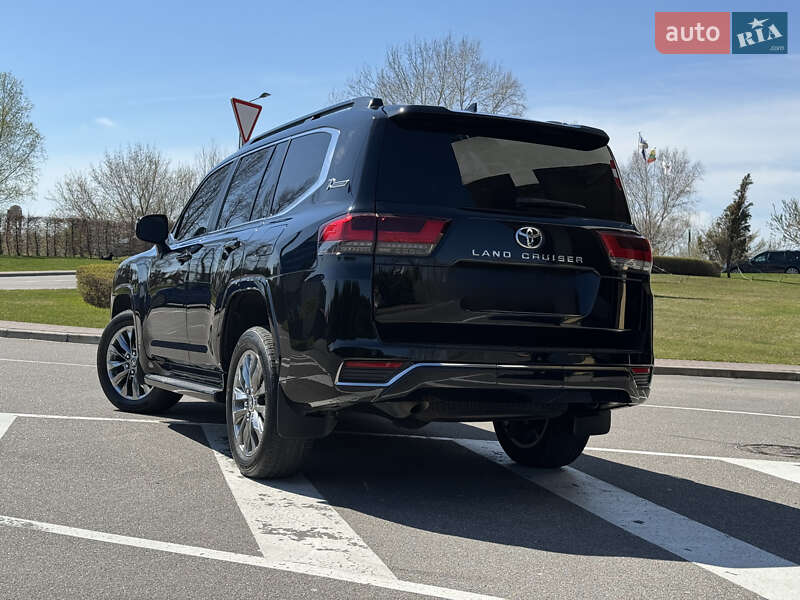 Позашляховик / Кросовер Toyota Land Cruiser 2021 в Києві фото 37 Позашляховик / Кросовер Toyota Land Cruiser 2021 в Києві