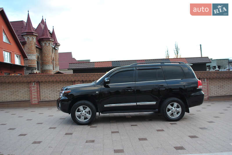 Позашляховик / Кросовер Toyota Land Cruiser 2007 в Тячеві фото 13 Позашляховик / Кросовер Toyota Land Cruiser 2007 в Тячеві