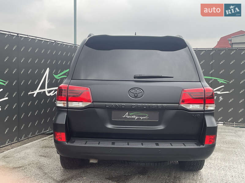 Внедорожник / Кроссовер Toyota Land Cruiser 2017 в Киеве