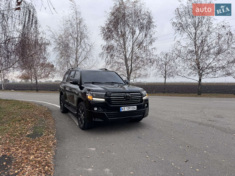 Toyota Land Cruiser 2020