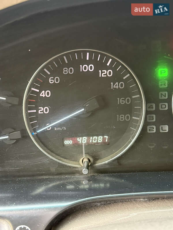 Внедорожник / Кроссовер Toyota Land Cruiser 2003 в Верховине