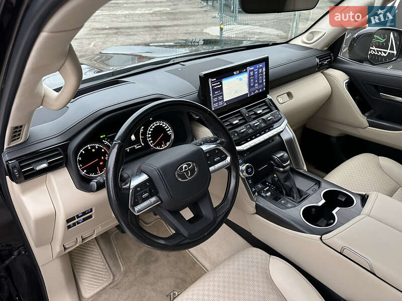 Внедорожник / Кроссовер Toyota Land Cruiser 2021 в Киеве фото 12 Внедорожник / Кроссовер Toyota Land Cruiser 2021 в Киеве