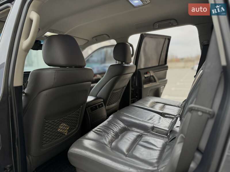 Внедорожник / Кроссовер Toyota Land Cruiser 2008 в Тернополе фото 39 Внедорожник / Кроссовер Toyota Land Cruiser 2008 в Тернополе