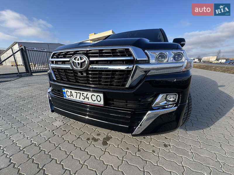 Внедорожник / Кроссовер Toyota Land Cruiser 2019 в Львове фото 12 Внедорожник / Кроссовер Toyota Land Cruiser 2019 в Львове