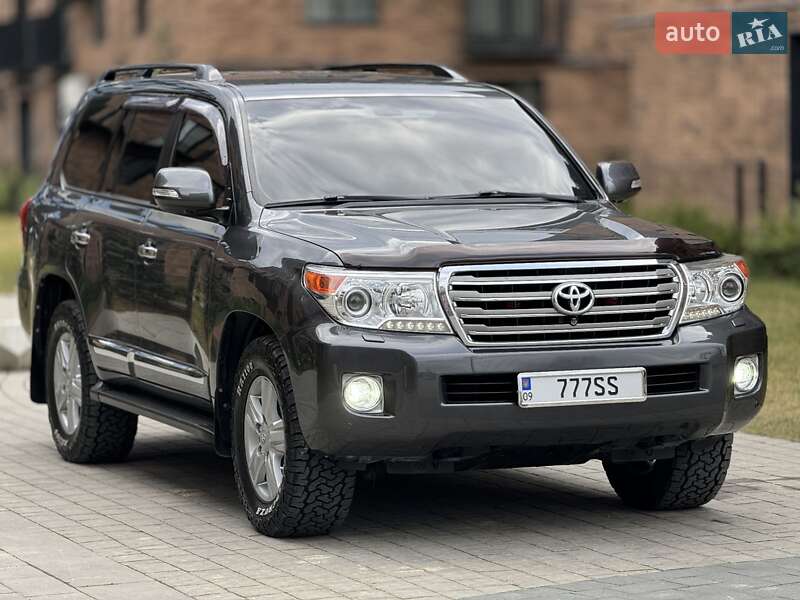 Toyota Land Cruiser 2012 Toyota Land Cruiser 2012
