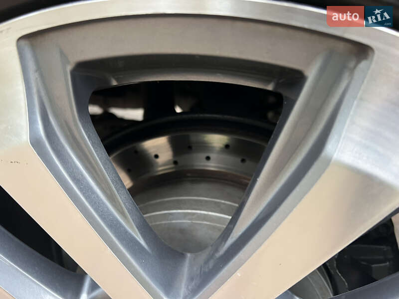 Внедорожник / Кроссовер Toyota Land Cruiser 2008 в Киеве